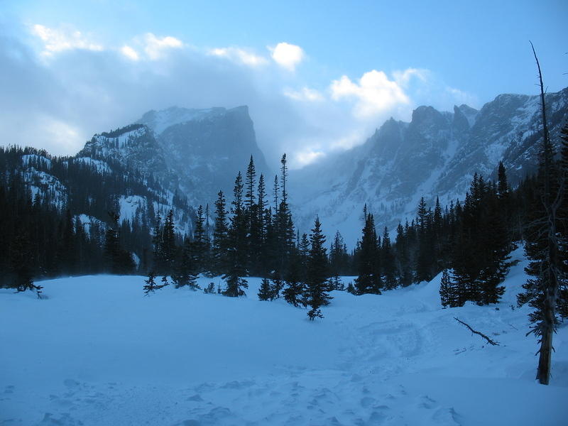 Hallet and Flattop right before Dream Lake.