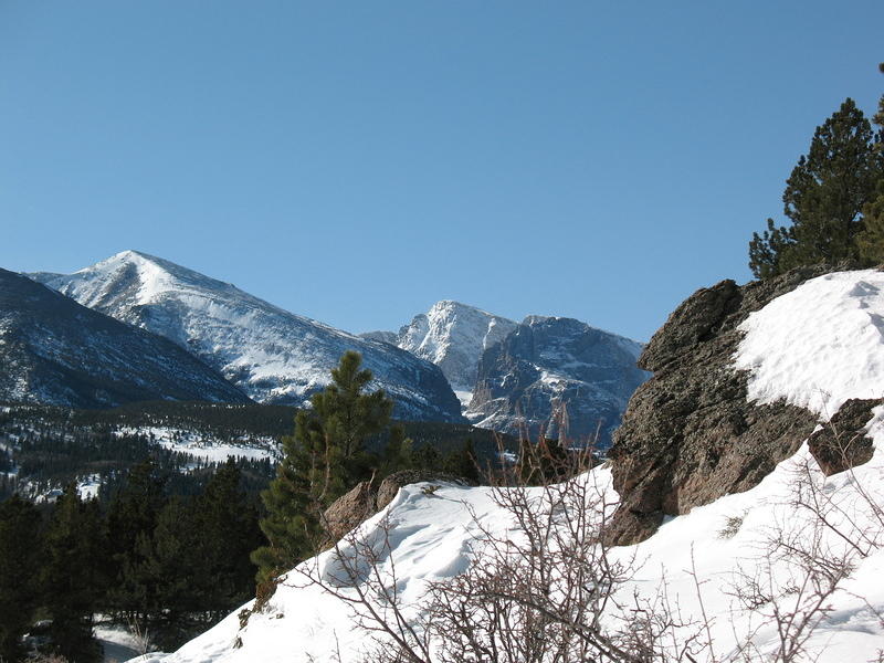 Taylor peak in the distance.  Man I wish I was up there!